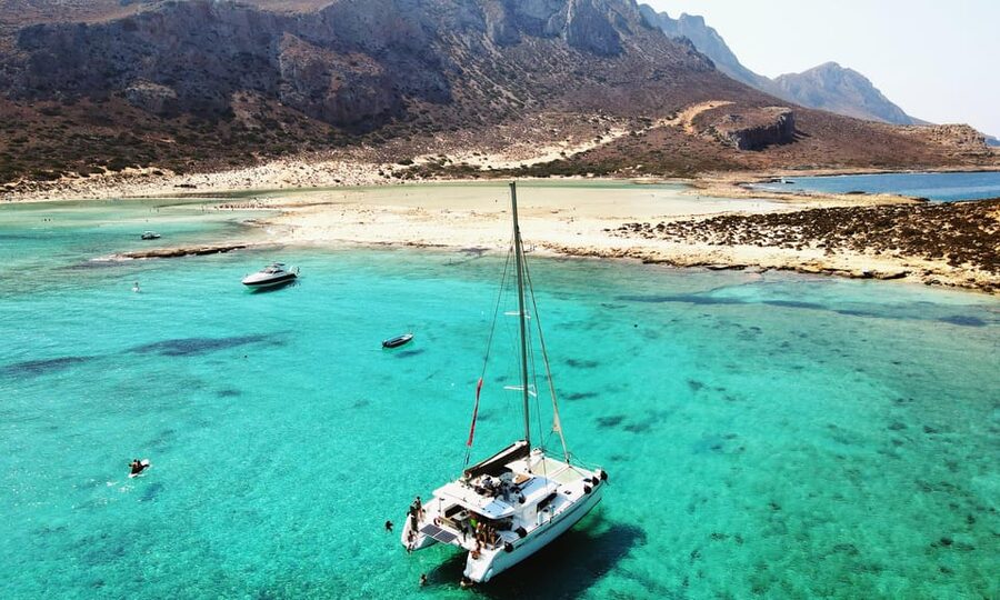 Kissamos: Balos & Gramvousa Luxury Catamaran Sailing Cruise - Starting at Kissamos with a calm welcome