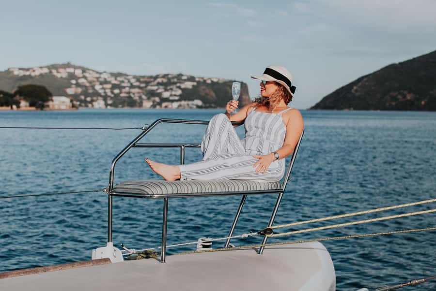 Knysna: Luxury Catamaran Marine Adventure Tour - Starting at Sirocco Jetty on Thesen Island