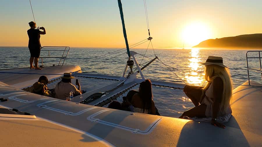 Knysna: Luxury Sunset Cruise with Captain's Barbeque - Passing Through the Knysna Heads