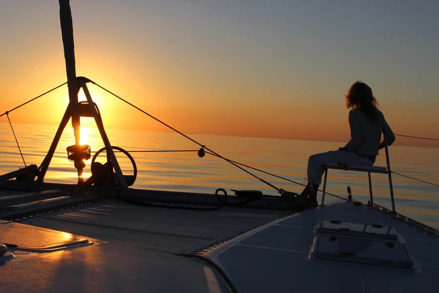 Knysna: Luxury Sunset Cruise with Captain's Barbeque - Practical Tips for a Better Evening