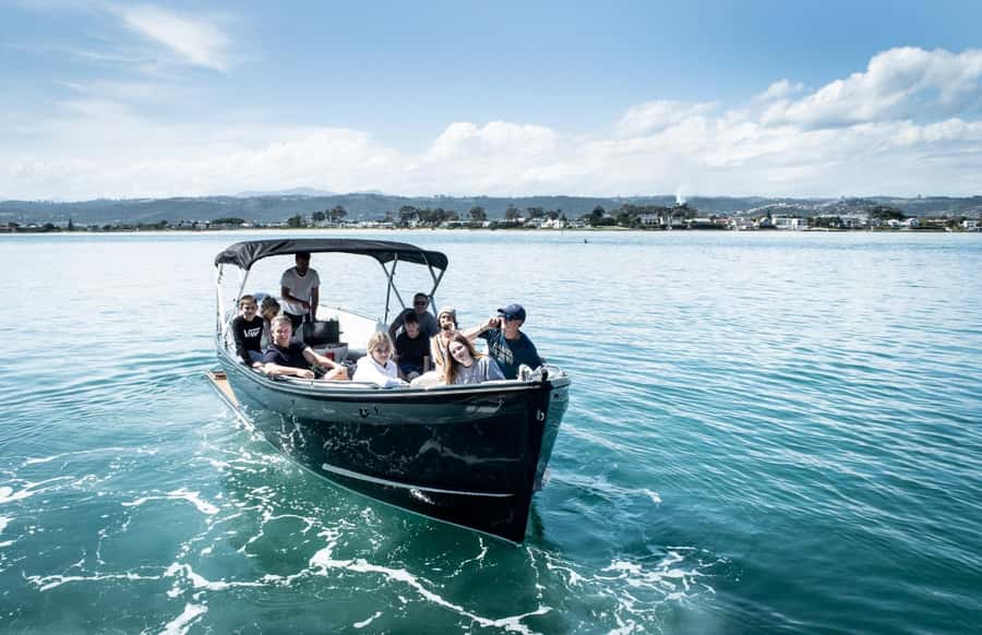 Knysna: Scenic Cruise Aboard a Luxury Lounge Cruiser - Cruising across Knysna Lagoon