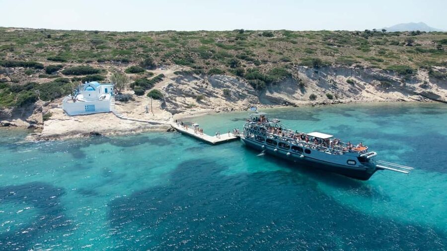 Kos Pearl 3 Island: Lounge in Luxury on the Aegean Waves - Who will enjoy the Kos Pearl most?