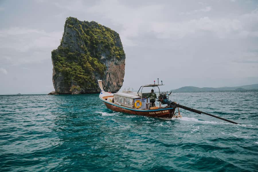 Krabi: 4-Islands Luxury Longtail Boat Private Half Day Tour - Railay Beach closes the coastal circuit