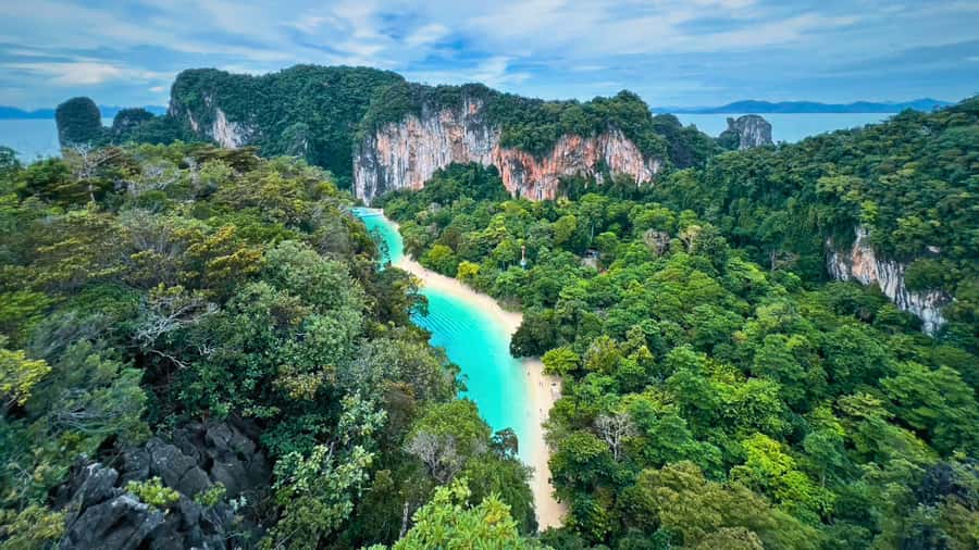 Krabi: Luxury Sunset Cruise to Hong Island Private Tour - Key details to know before booking