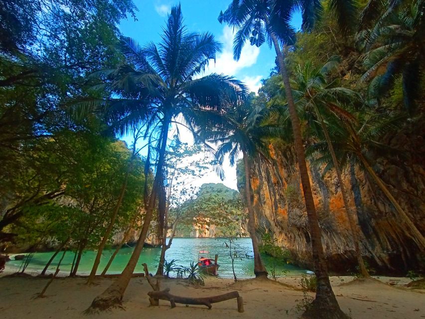 Krabi: Private Luxury Long-Tail Boat to Hong Island - Lao La Ding, another quiet water stop
