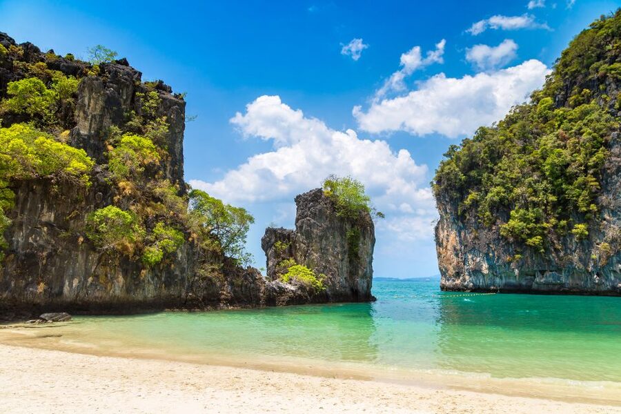 Krabi: Private Luxury Long-Tail Boat Tour to Hong Island - Half-day or full-day: choosing the right length