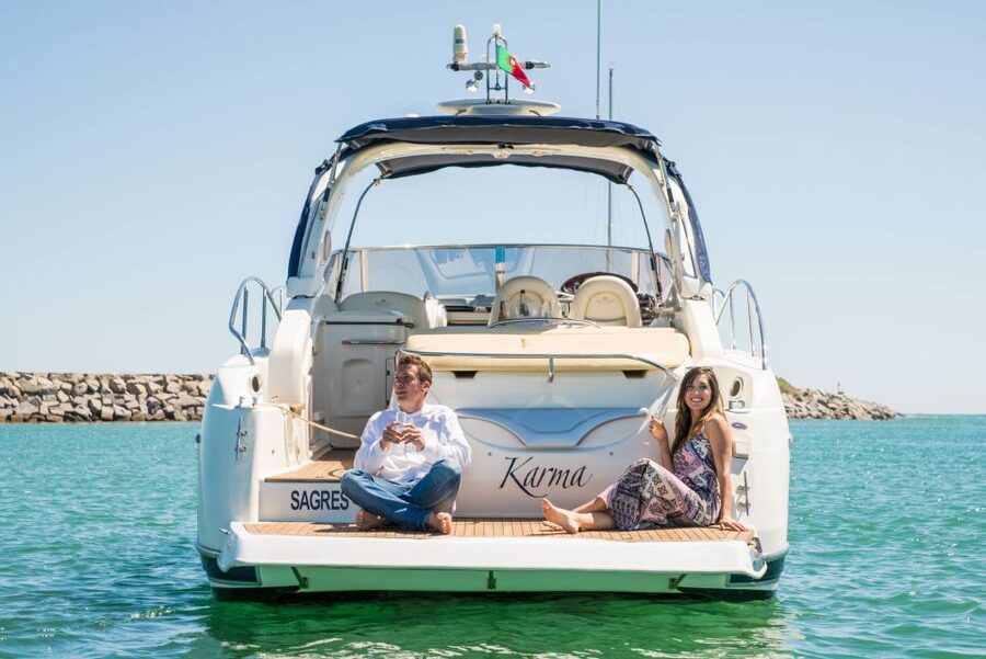 Lagos: Luxury Yacht Charter with Drinks & Tapas - Starting at Marina de Lagos