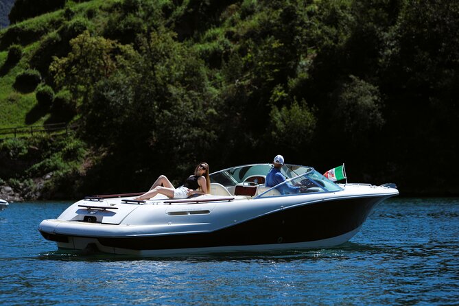 Lake Como: 2-Hour Luxury Speedboat Private Tour - Why a private boat changes Lake Como