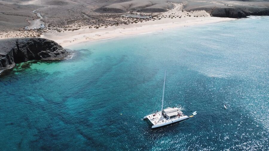 Lanzarote: Luxury Sailing Excursions to Papagayo - Two Hours in the Sheltered Papagayo Bay
