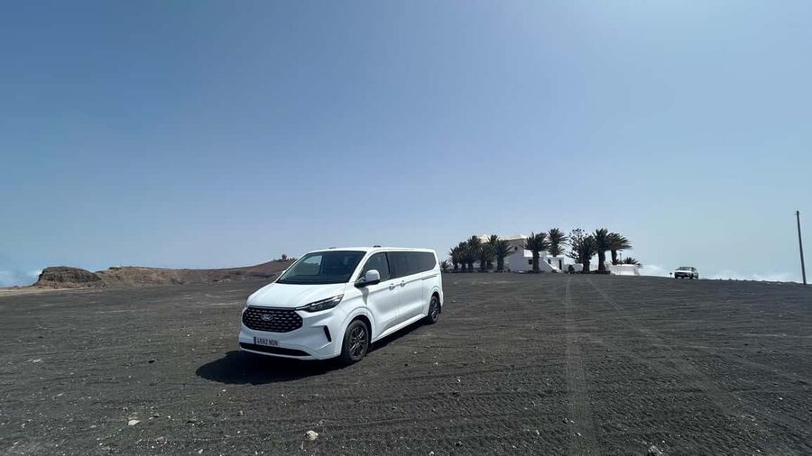 Lanzarote: VIP Island Grand Tour - A short lesson at the Timanfaya visitor center