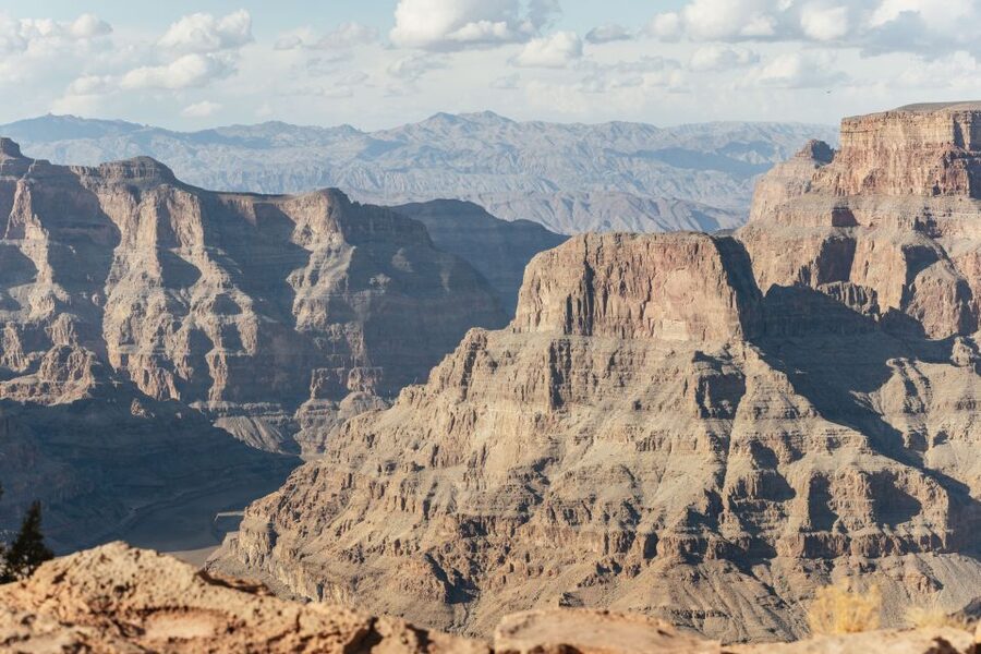 Las Vegas: Grand Canyon West Rim VIP Luxury Small Group Tour - Eagle Point and the Skywalk Café