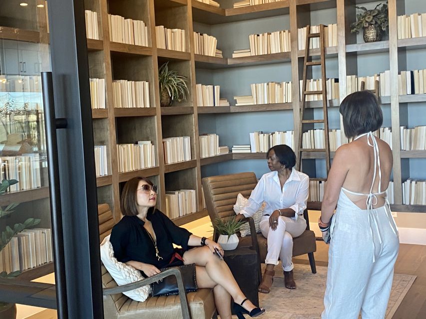 Las Vegas: Luxury Home Tour with Snacks and Drinks - Summerlin and Henderson show two sides of the valley