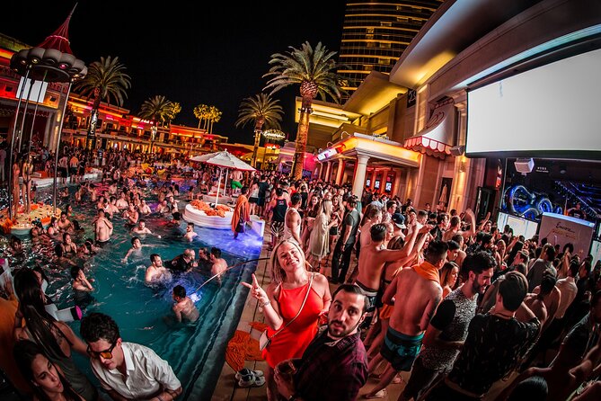 Las Vegas Nightclub VIP Entry with Party Bus - Meeting the group without hotel pickup