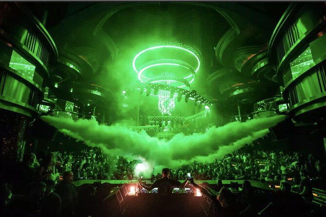 Las Vegas: VIP Club Crawl with Party Bus, Express Entry & Drinks - Meeting at the Palms at 9:30 pm