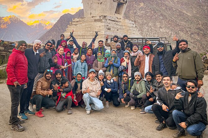 Leh Ladakh Motorcycle Tour / Private Luxury Car Tours - Motorcycle or private car?