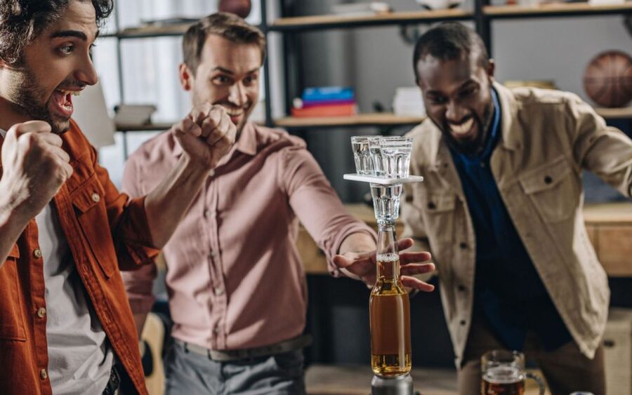 Leipzig: Bar and Club Tour with Free Shots and VIP Entry - The final club and the four-hour finish