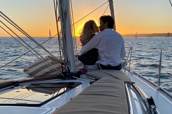 Lisbon Private Luxury Boat Tour with Welcome Drink - Electricity Museum and MAAT along the waterfront