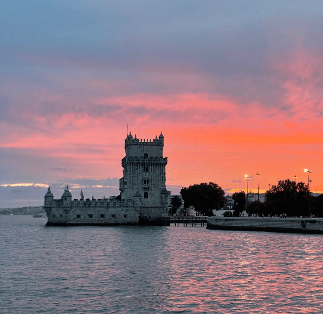 Lisbon: Private Luxury Catamaran Tour with Welcome Drink - Who will get the most from this Lisbon cruise?