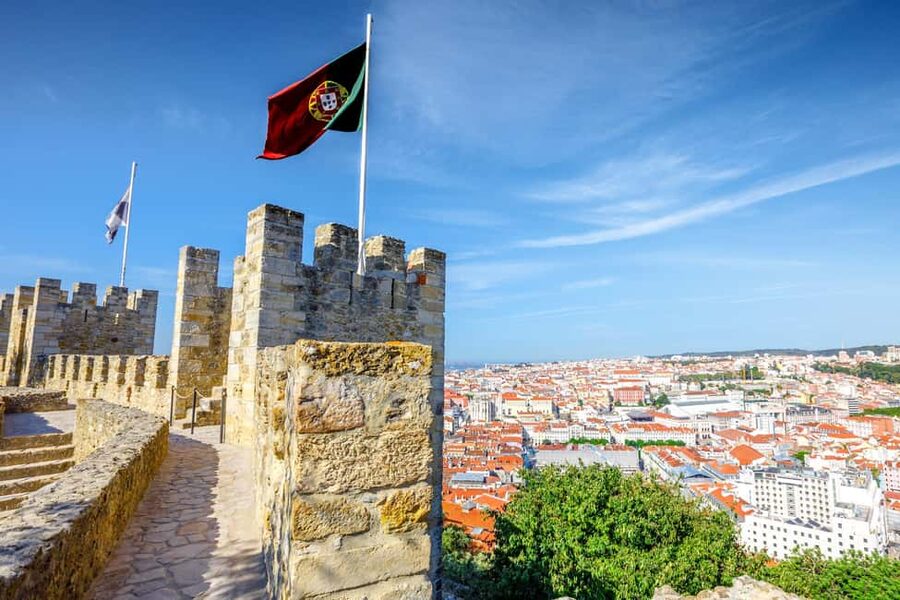 Lisbon: Private Luxury Tour to Belém, Cristo Rei and Alfama. - Should you book this Lisbon tour?