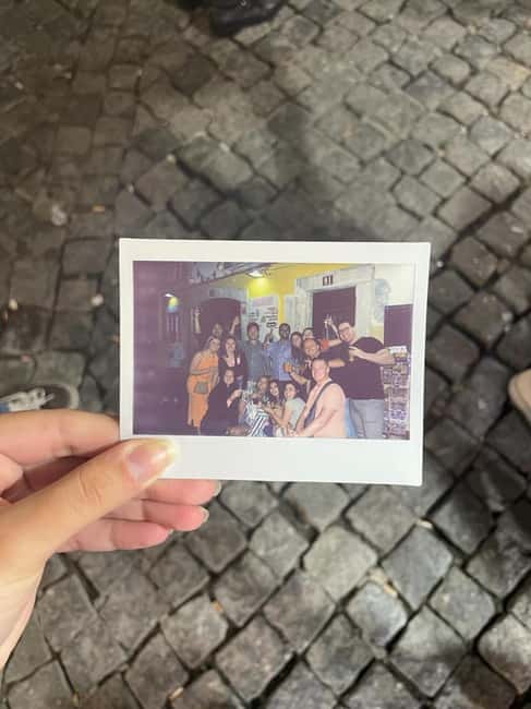 Lisbon: Pub Crawl with Open Bar and VIP Club Entry - Who will enjoy this most