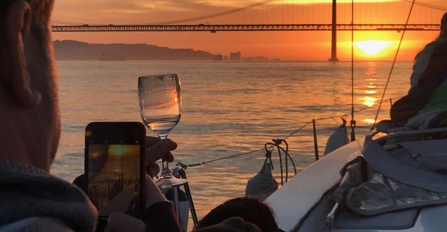 Lisbon: Sunset and Wine Luxury Catamaran Cruise - How the crew affects the experience