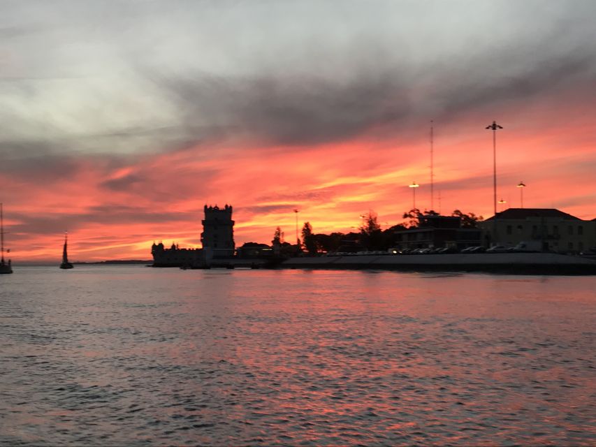 Lisbon: Sunset and Wine Luxury Catamaran Cruise - Is $80 a fair price for two hours?