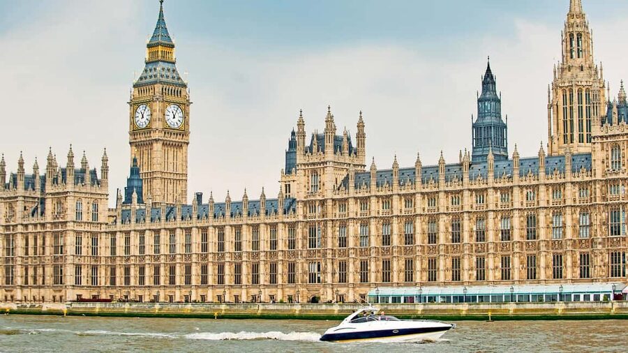 London: 2 hour private luxury Thames boat cruise / hire - Key points to know before booking