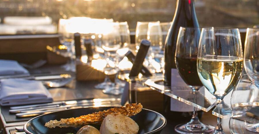 London: 4 Course Lunch Tour by Luxury Coach Bustronome - What the Bustronome lunch is really like
