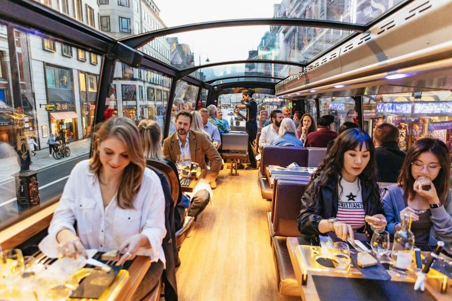 London: 6-Course Gourmet Dinner on a Luxury Coach - Quick takeaways before you book