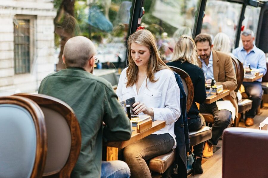 London: 6-Course Gourmet Dinner on a Luxury Coach - Wine pairing, cocktails, and other drinks