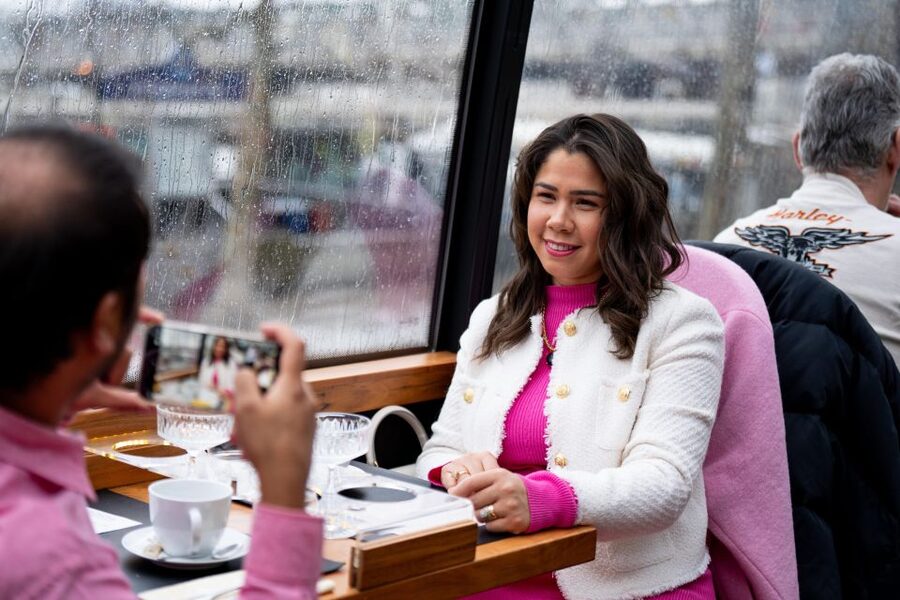 London: Traditional Afternoon Tea Tour in a Luxury Coach - A dining room with London outside the window