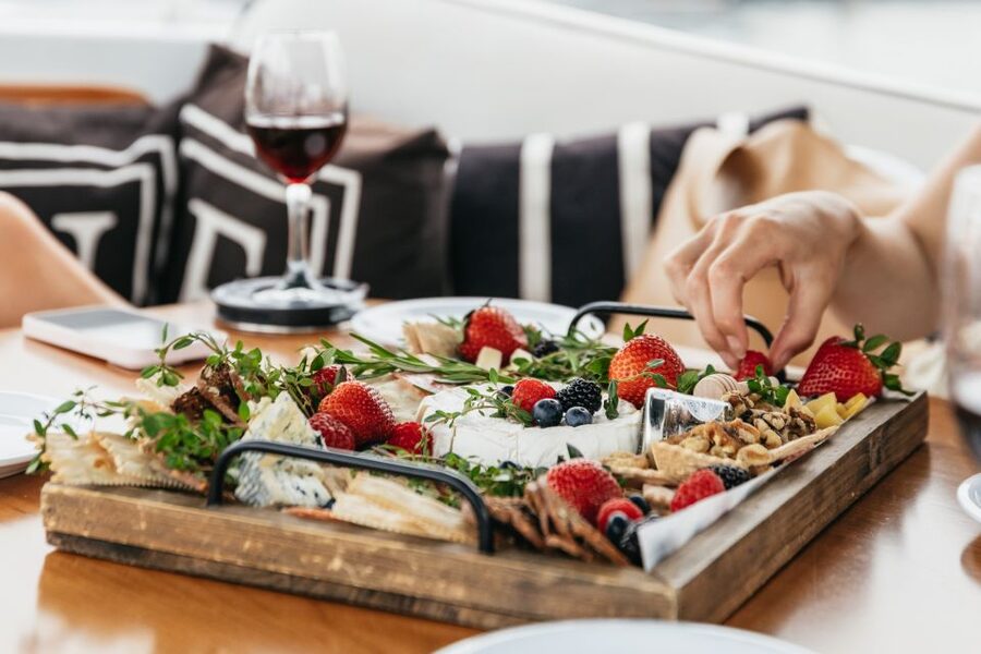 Los Angeles: Luxury Cruise with Wine, Cheese & Sea Lions - Wine, Cheese, and a View of the Yachts