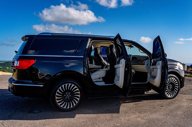 Luxury Airport transfer from or to Antigua Airport - The small comforts that earn their keep