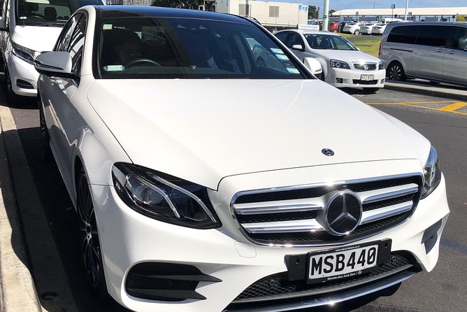Luxury Airport transfers in Auckland - Who will get the most from this Auckland transfer