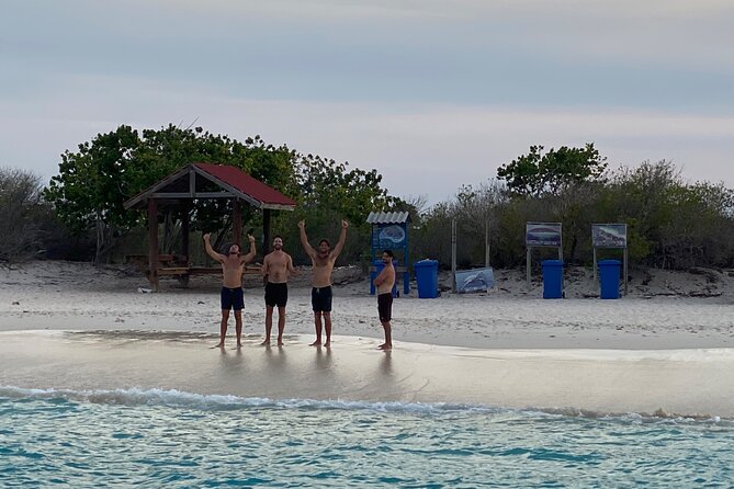 Luxury and Private Snorkel with Beach and Sunset View - Booking advice and cancellation rules