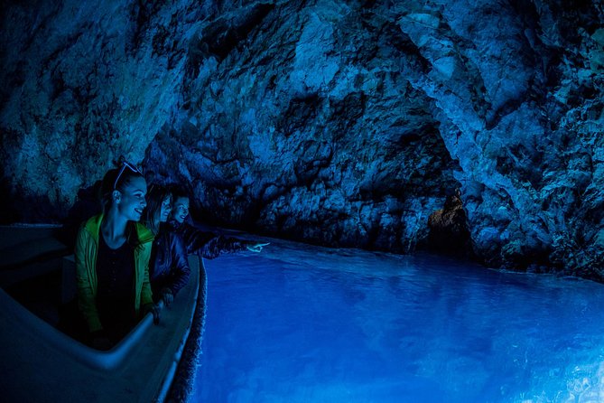 Luxury Blue Cave & 5 Islands Tour from Split - Five things to know before you book