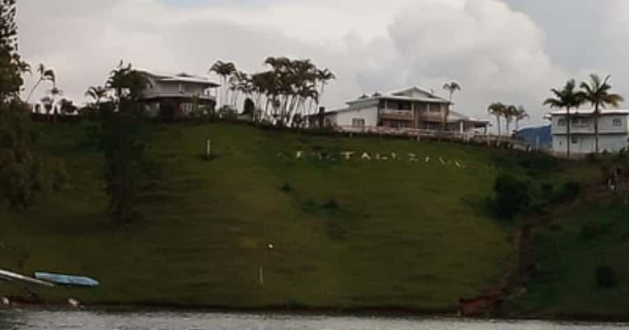 Luxury boat ride - Guatapé - Booking details that affect your day