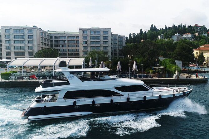 Luxury Bosphorus Yacht Cruise – Stopover in Asian Side - Who will enjoy this cruise most