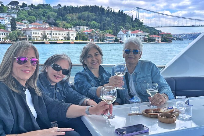 Luxury Bosphorus Yacht Tour – Asian Side Stop & Exploration - Rumeli Fortress and the second Bosphorus bridge