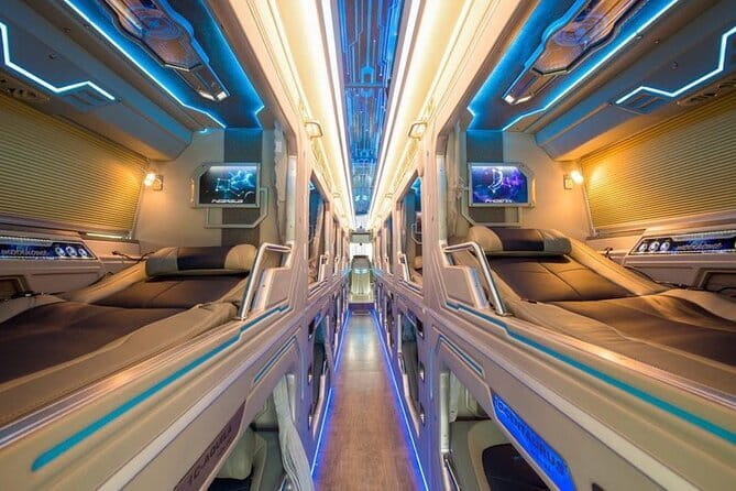 Luxury Bus Limousine Hanoi to Sapa and Sapa to Hanoi - Who should book this transfer?