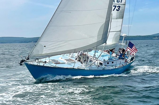 Luxury Camden Sailing Experience - Weather, clothing, and comfort
