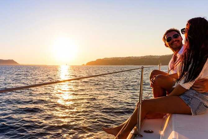 Luxury Catamaran Cruise, Dia Island –Open Bar & Lunch -Top Rated! - Open bar, drinks, and the small-print extras