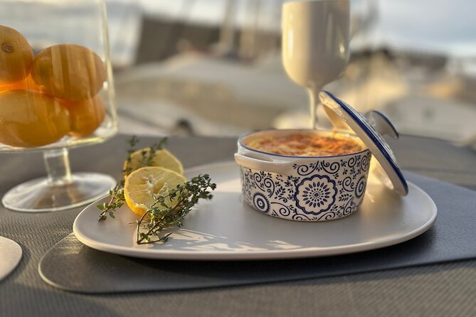 Luxury Catamaran Cruise, Dia Island –Open Bar & Lunch -Top Rated! - Timing, sunset, and the return to Heraklion
