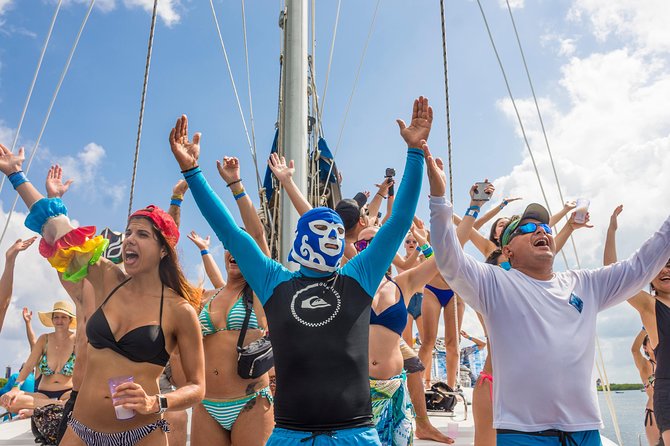 Luxury Catamaran tour to Isla Mujeres with transportation from Playa del Carmen - Starting at Puerto Juarez, with transport details to check