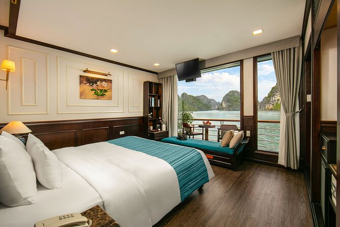 Luxury Cruise 5 star Top Tier Lan Ha bay 2D1N/ 3D2N - Afternoon in Lan Ha Bay: Tra Bau or Ba Trai Dao