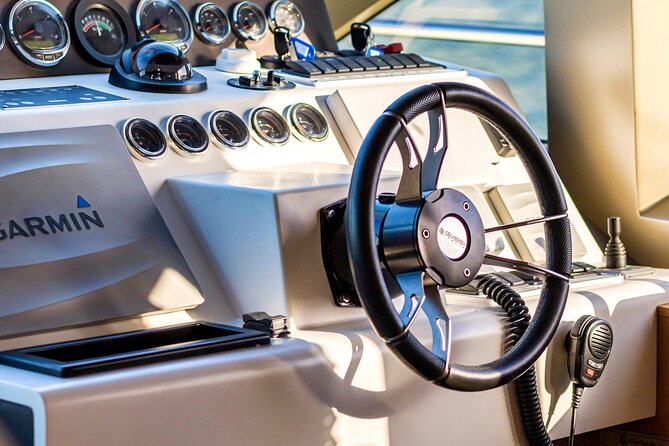 Luxury cruise on The Pearl 48ft to Atlantis & Burj Al Arab. - Passing Burj Al Arab and Dubai’s Coastline