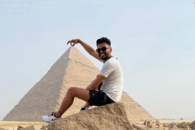 Luxury Half Day Tour to Giza Pyramids and sphinx with Camel Ride - Meeting the Sphinx in a 30-minute stop