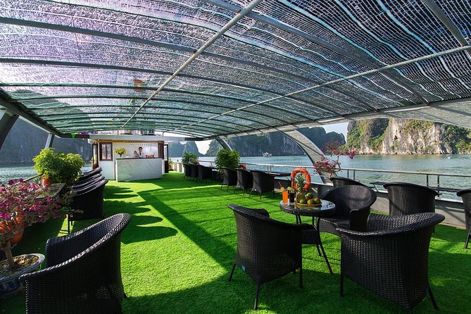 Luxury Halong Bay 1 Day on Cruises From Hanoi with Bus & Lunch - Sunset tea, cake, fruit, and music on the deck