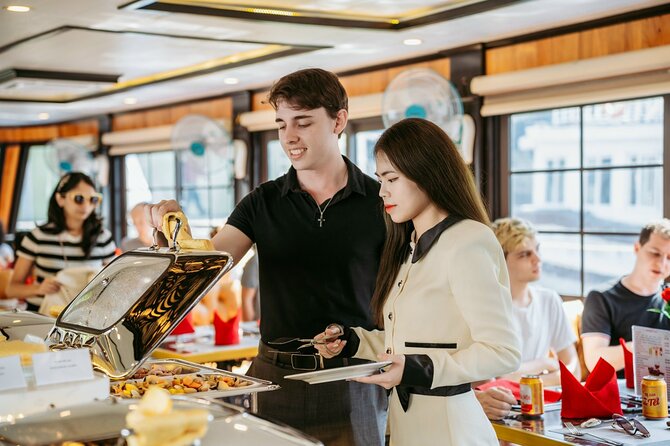LUXURY Halong Bay Cruise 5 Stars Full Day Tour with Buffet Lunch - Luon Cave by kayak or bamboo boat