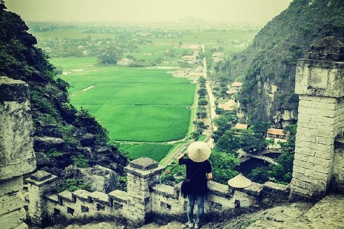 Luxury Hoa Lu - Tam Coc - Mua Cave 1 Day Tour - By Limousine & Small Group - Why this one-day trip works from Hanoi